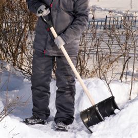 Лопата для уборки снега пластиковая, 470х350х1410 мм, деревянный черенок, Россия, Сибртех
